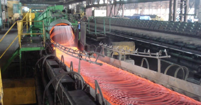 Nhập khẩu phôi thép tăng “phi mã”, ngành thép Việt khó trụ vững